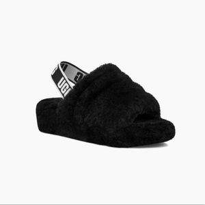 Ugg Fluff Yeah Black Size 9 slides